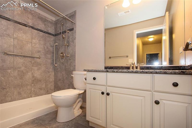 6462 Snake River Hts, Colorado Springs, CO 80923