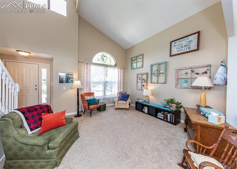 6470 Fall River Dr, Colorado Springs, CO 80918