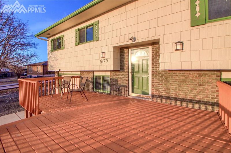 6470 Pahokee Dr, Colorado Springs, CO 80915