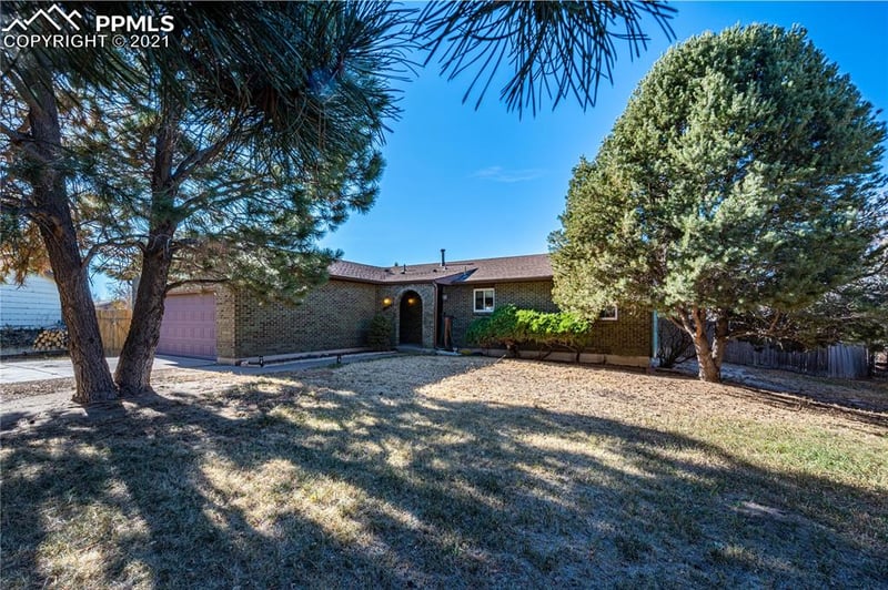 6475 Palmer Park Blvd, Colorado Springs, CO 80915