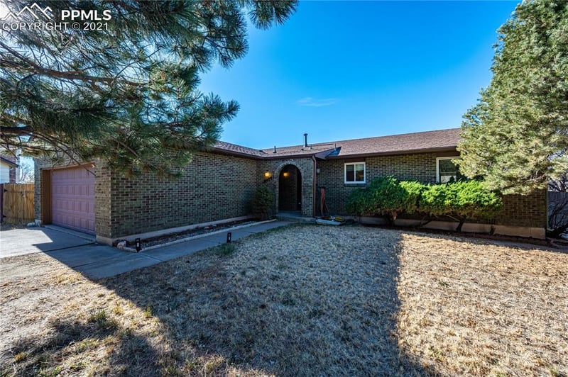 6475 Palmer Park Blvd, Colorado Springs, CO 80915