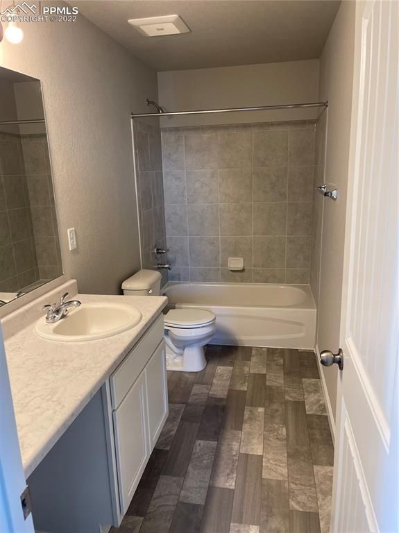 6481 Old Glory Dr, Colorado Springs, CO 80925