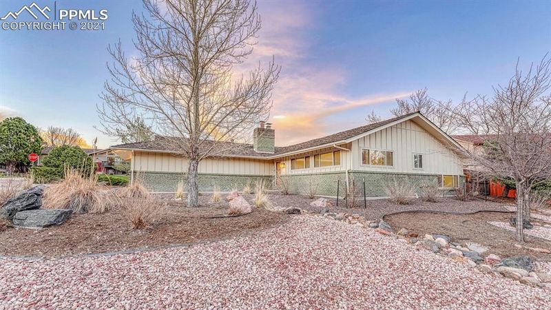 6490 Mesedge Dr, Colorado Springs, CO 80919