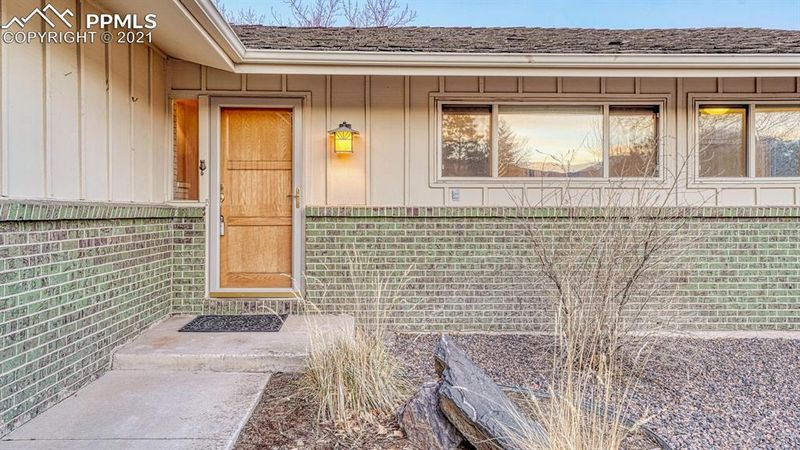 6490 Mesedge Dr, Colorado Springs, CO 80919