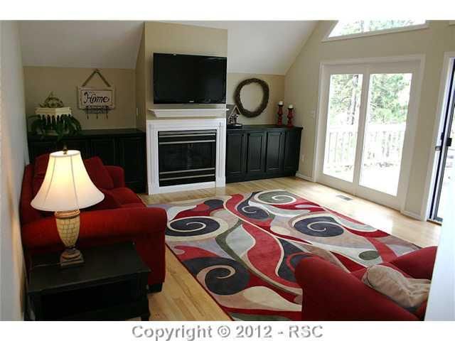 65 Long Bow Cir, Monument, CO 80132