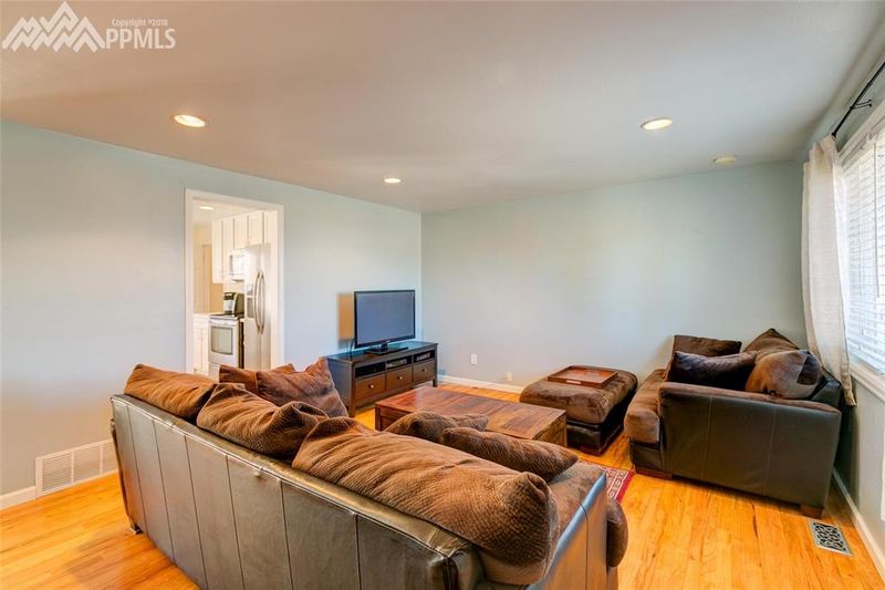 650 E Fremont Ave, Centennial, CO 80122