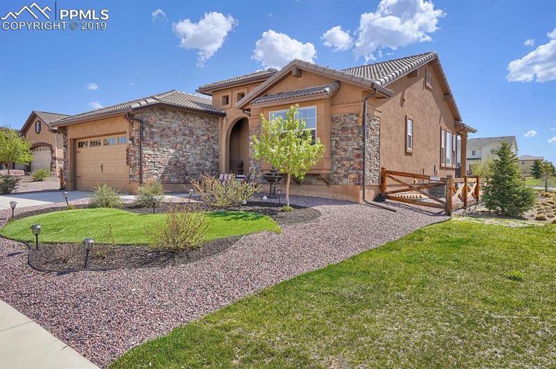 6503 Forest Thorn Ct, Colorado Springs, CO 80927