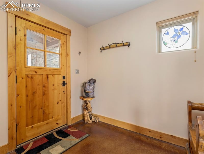 6505 Overton Rd, Pueblo, CO 81008