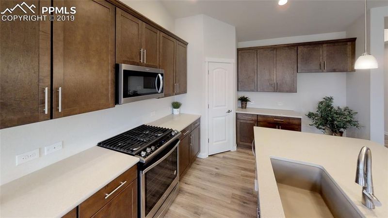 6509 Backcountry Loop, Colorado Springs, CO 80927