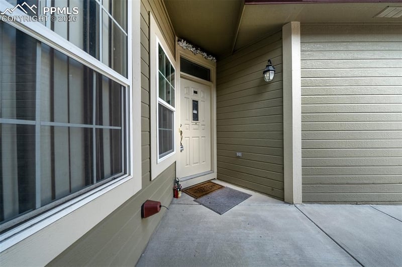 6512 Range Overlook Hts, Colorado Springs, CO 80922