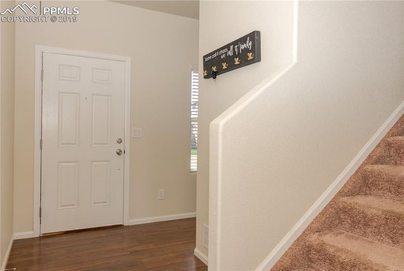 6514 Phantom Way, Colorado Springs, CO 80925