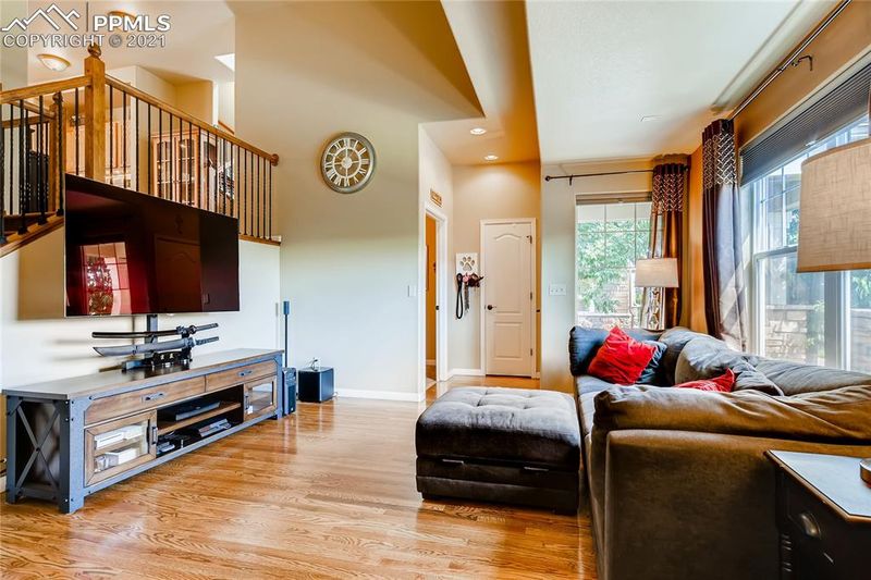 6515 Pennywhistle Point, Colorado Springs, CO 80923