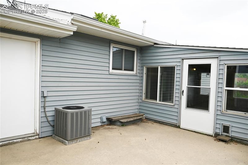 6520 Galley Ct, Colorado Springs, CO 80915