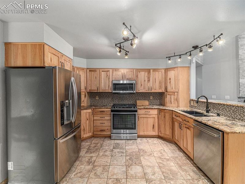 6520 Quarter Circle Rd, Colorado Springs, CO 80922