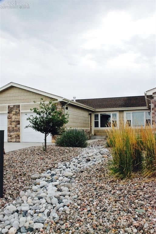 6522 Gelbvieh Rd, Peyton, CO 80831
