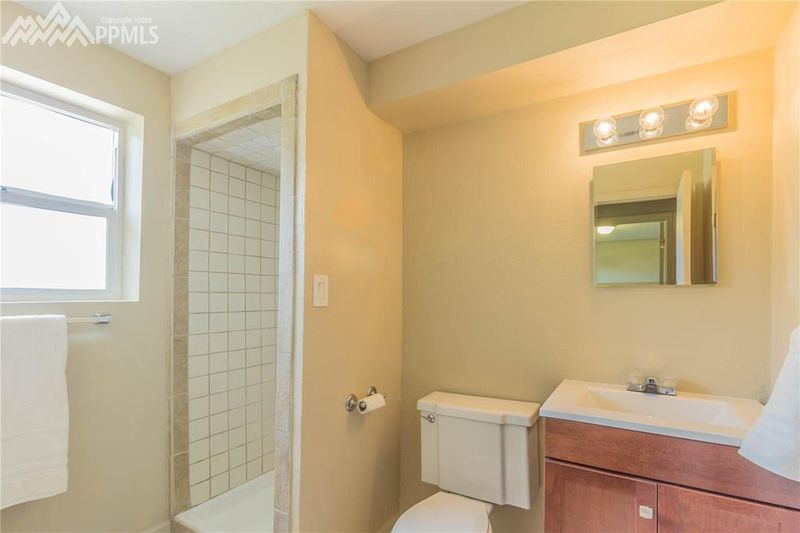6525 Ashcroft Dr, Colorado Springs, CO 80918