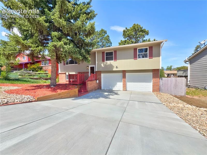 6530 Brook Park Dr, Colorado Springs, CO 80918
