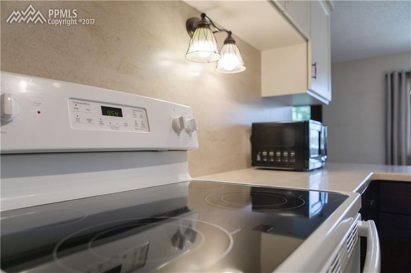 6530 Delmonico Dr #304, Colorado Springs, CO 80919