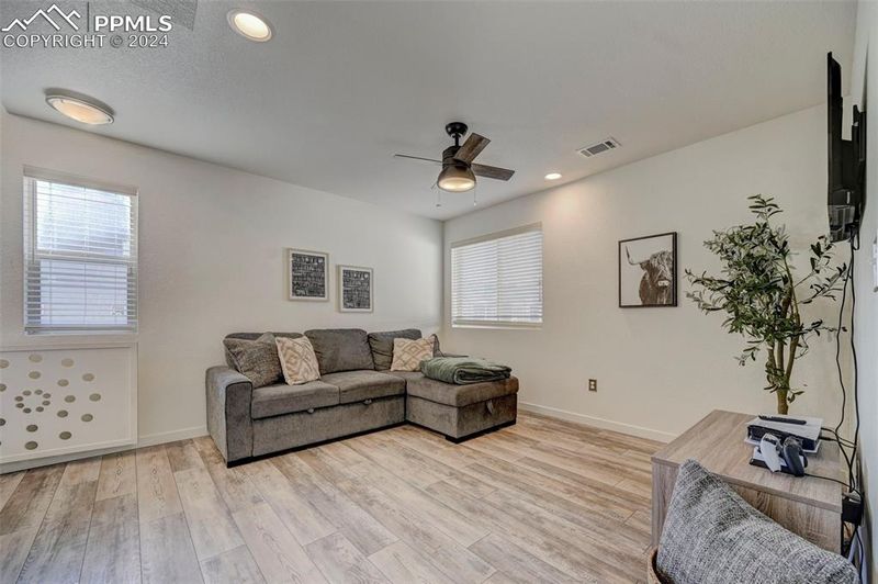 6530 Shadow Star Dr, Colorado Springs, CO 80927