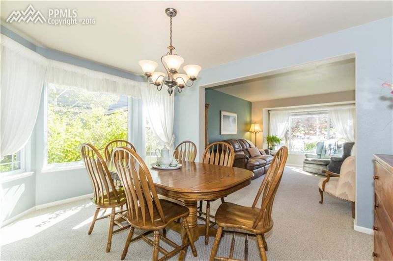 6532 Gemstone Way, Colorado Springs, CO 80918
