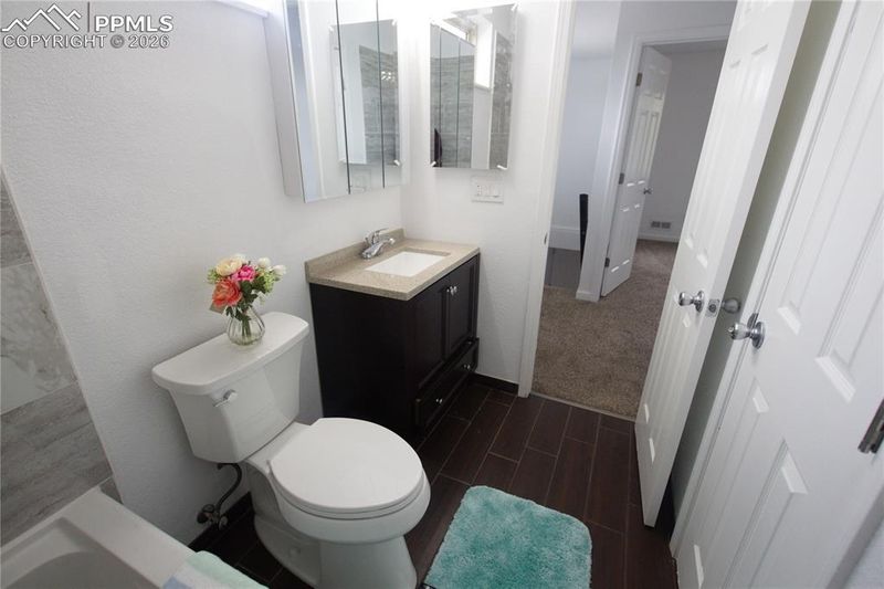 6533 Charter Dr, Colorado Springs, CO 80918