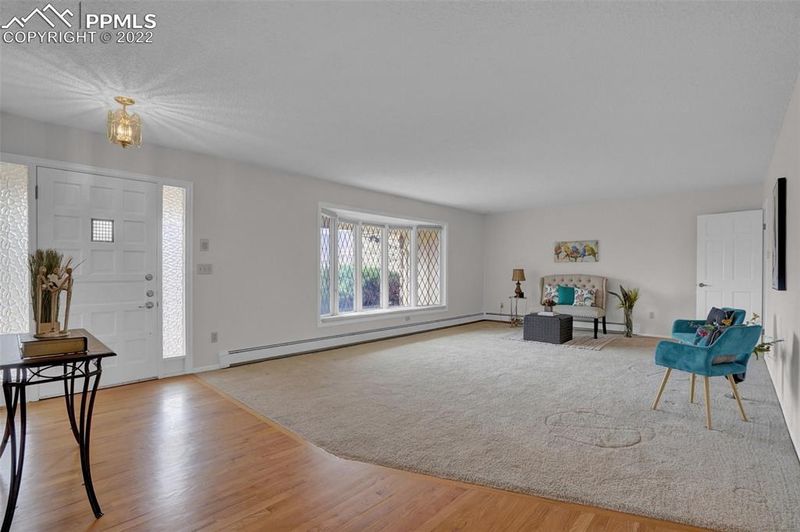 6535 Mesedge Dr, Colorado Springs, CO 80919