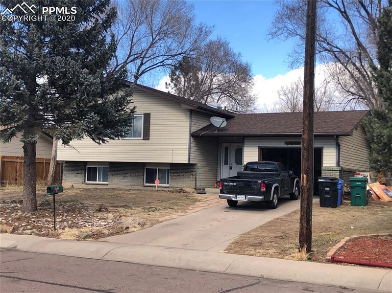6540 President Dr, Colorado Springs, CO 80911