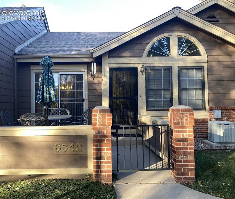 6542 Foxdale Cir, Colorado Springs, CO 80909