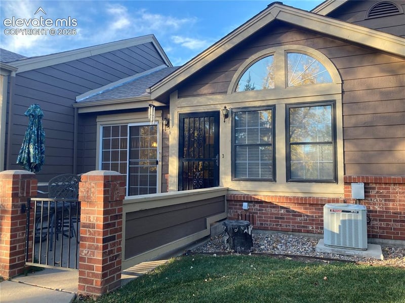 6542 Foxdale Cir, Colorado Springs, CO 80909