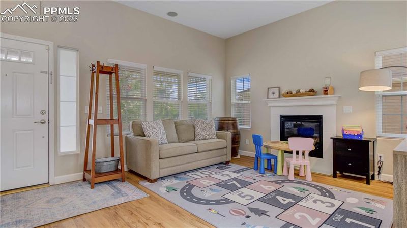 6544 Thistlewood St, Colorado Springs, CO 80923
