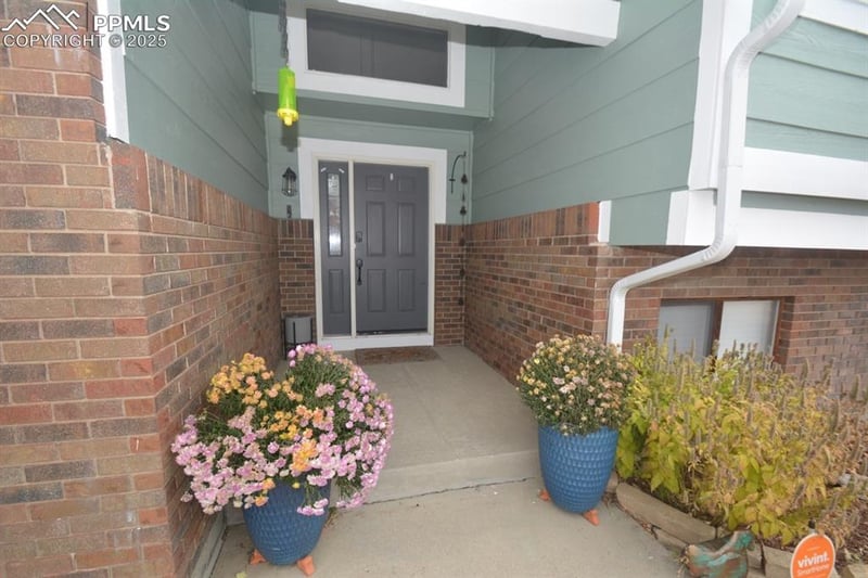 6545 Lindal Dr, Colorado Springs, CO 80915