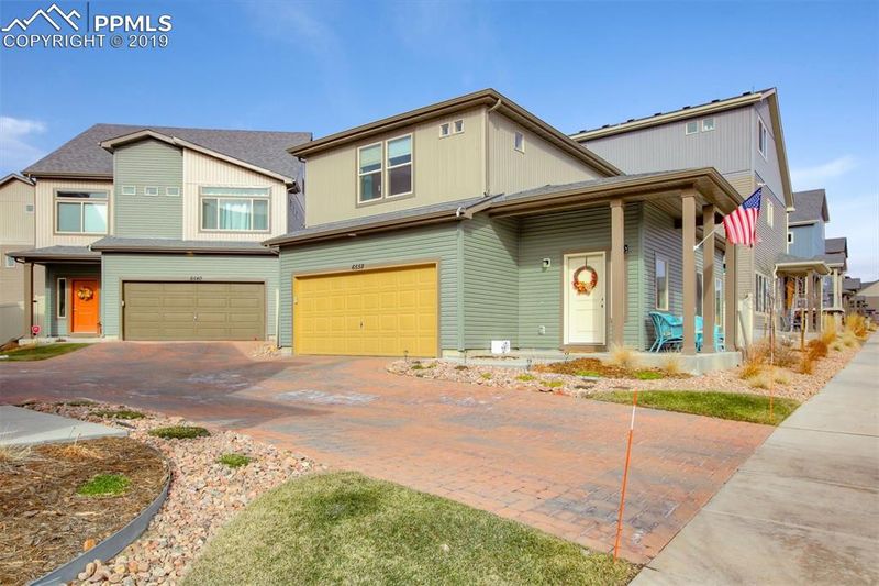 6558 Thicket Pass Ln, Colorado Springs, CO 80927