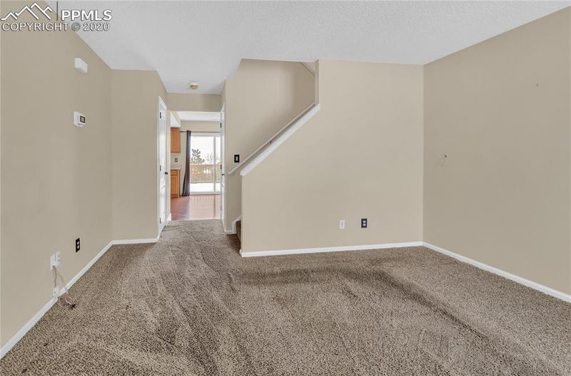 6567 Cache Dr, Colorado Springs, CO 80923