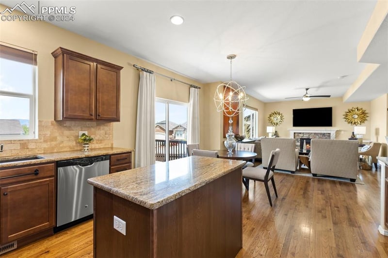 6568 Sawbuck Rd, Colorado Springs, CO 80923