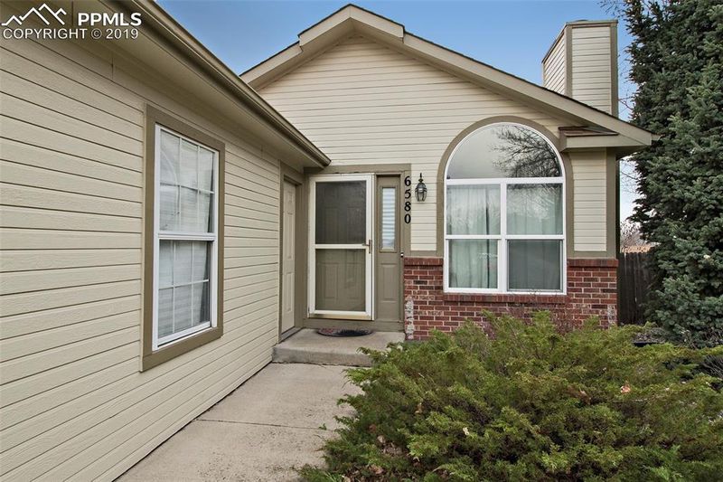 6580 Montarbor Dr, Colorado Springs, CO 80918