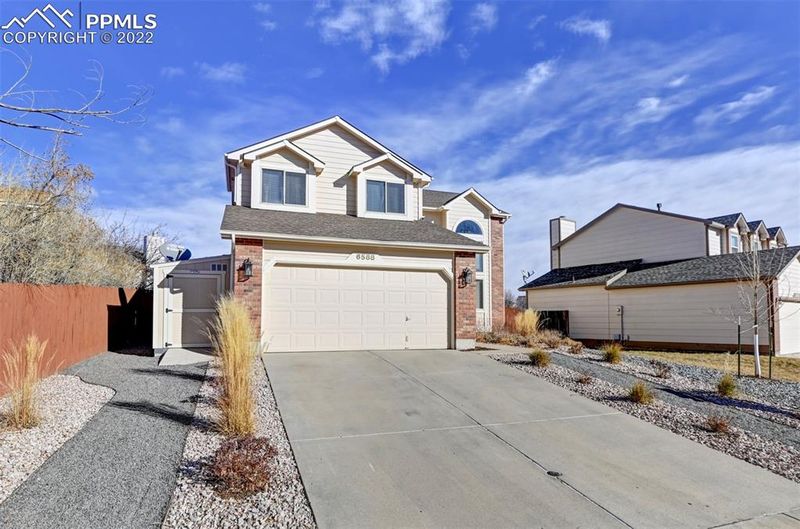 6588 Gemstone Way, Colorado Springs, CO 80918