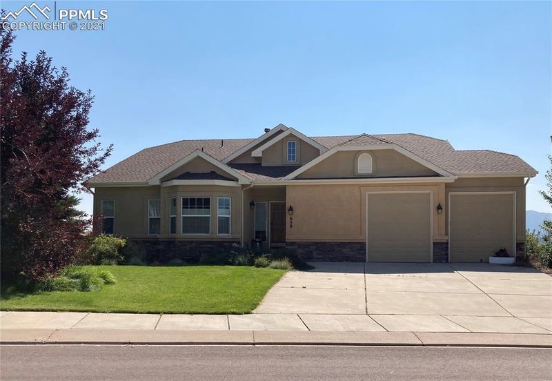 659 Burke Hollow Dr, Monument, CO 80132