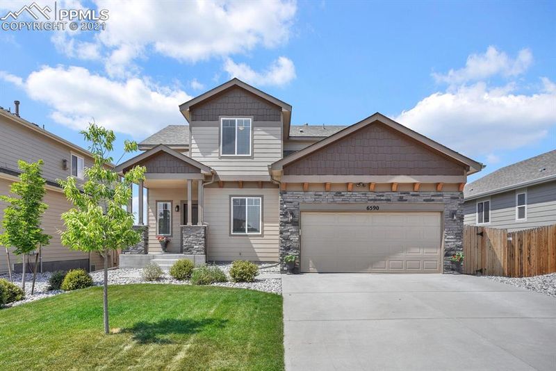 6590 Van Winkle Dr, Colorado Springs, CO 80923
