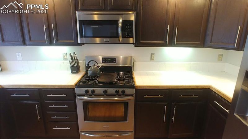 6605 Greylock Dr, Colorado Springs, CO 80923