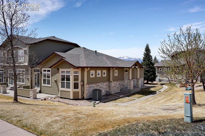 6607 Range Overlook Hts, Colorado Springs, CO 80922