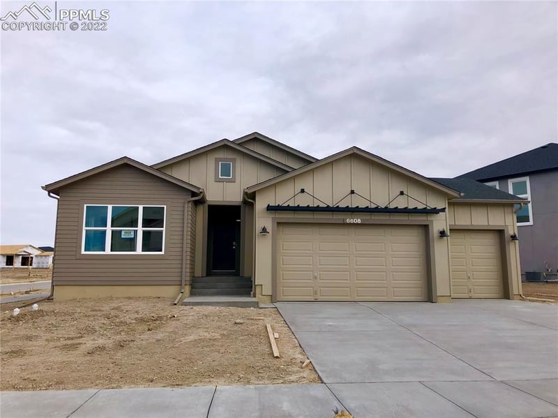 6608 Rolling Creek Dr, Colorado Springs, CO 80924