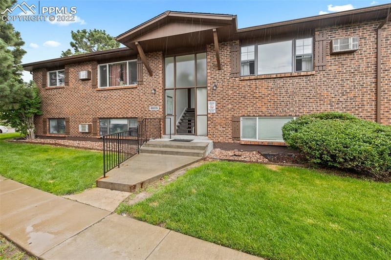 6609 Dublin Loop #4, Colorado Springs, CO 80918