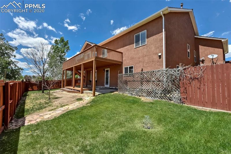 6612 Snowy Range Dr, Colorado Springs, CO 80923