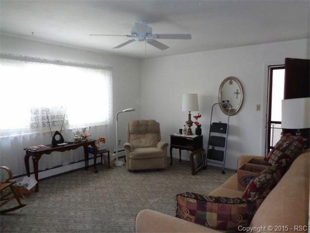 6613 W Dublin Loop #4, Colorado Springs, CO 80918