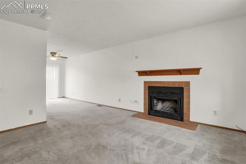 6617 Proud Eagle Ct, Colorado Springs, CO 80915