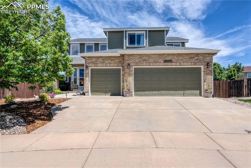 6617 Whistle Bay Dr, Colorado Springs, CO 80923