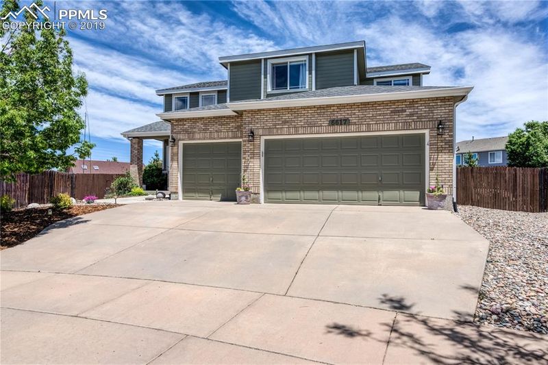 6617 Whistle Bay Dr, Colorado Springs, CO 80923
