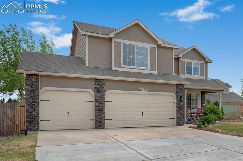 6619 Cabin Creek Dr, Colorado Springs, CO 80923