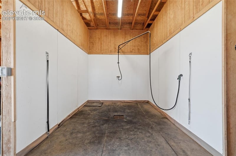 6620 Shannon Cir, Kiowa, CO 80117