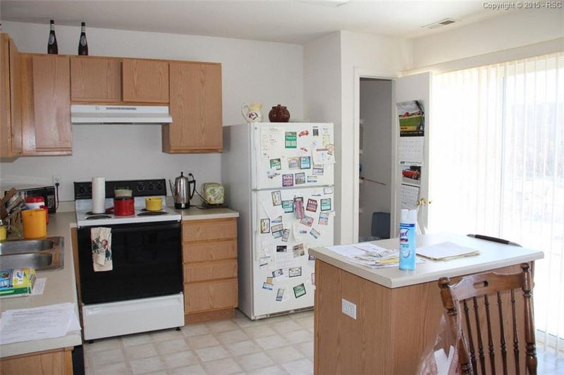 6621 Cache Dr, Colorado Springs, CO 80923